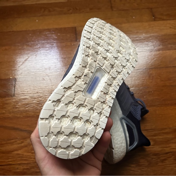 Womens Adidas Purple Boost Shoes - Picture 8 of 9